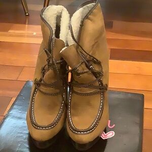 Women's Tan Winter Boots